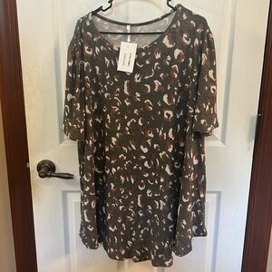 Women’s tunic top
